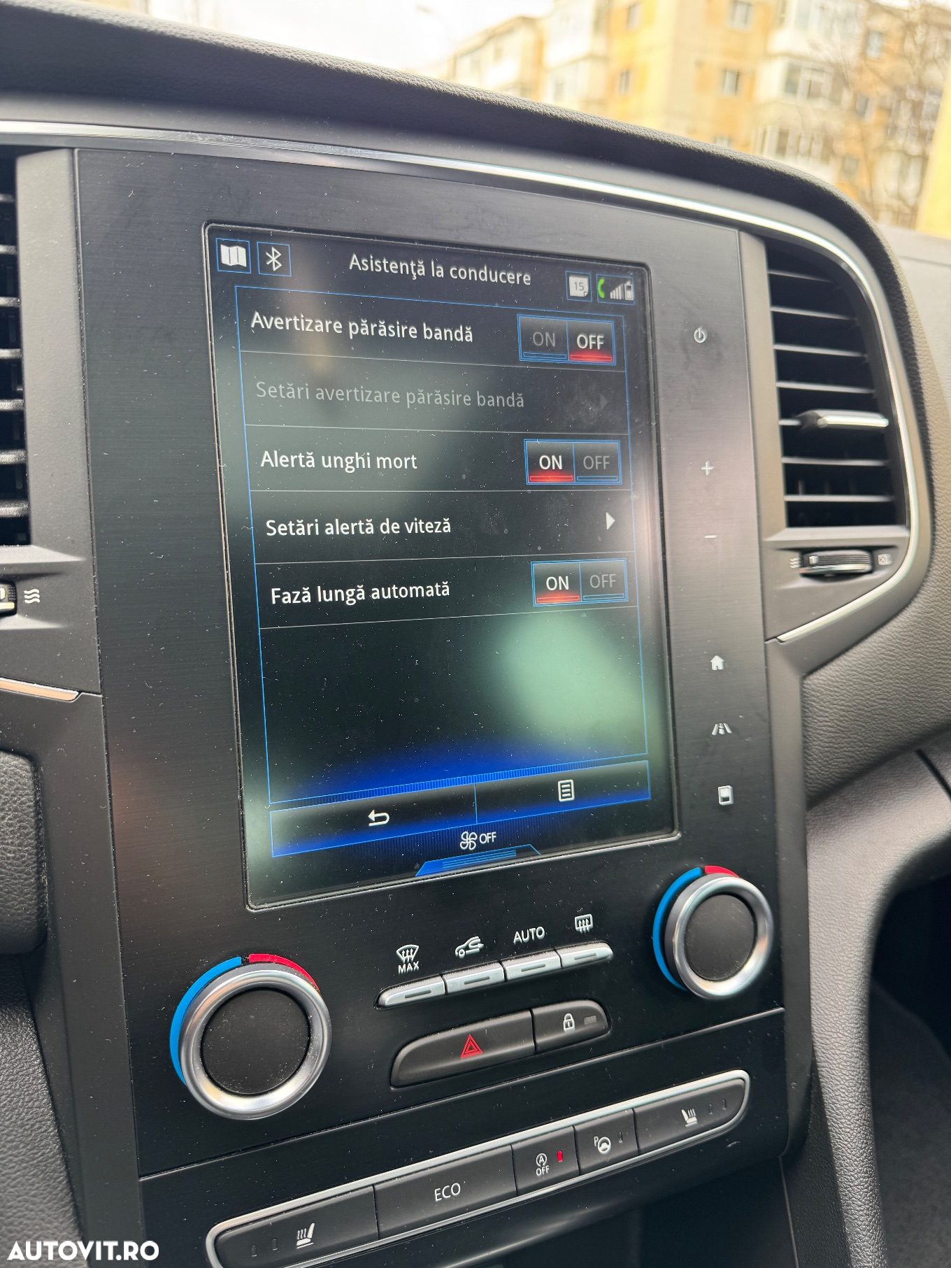 Renault Megane Blue dCi 116 Intens - 10