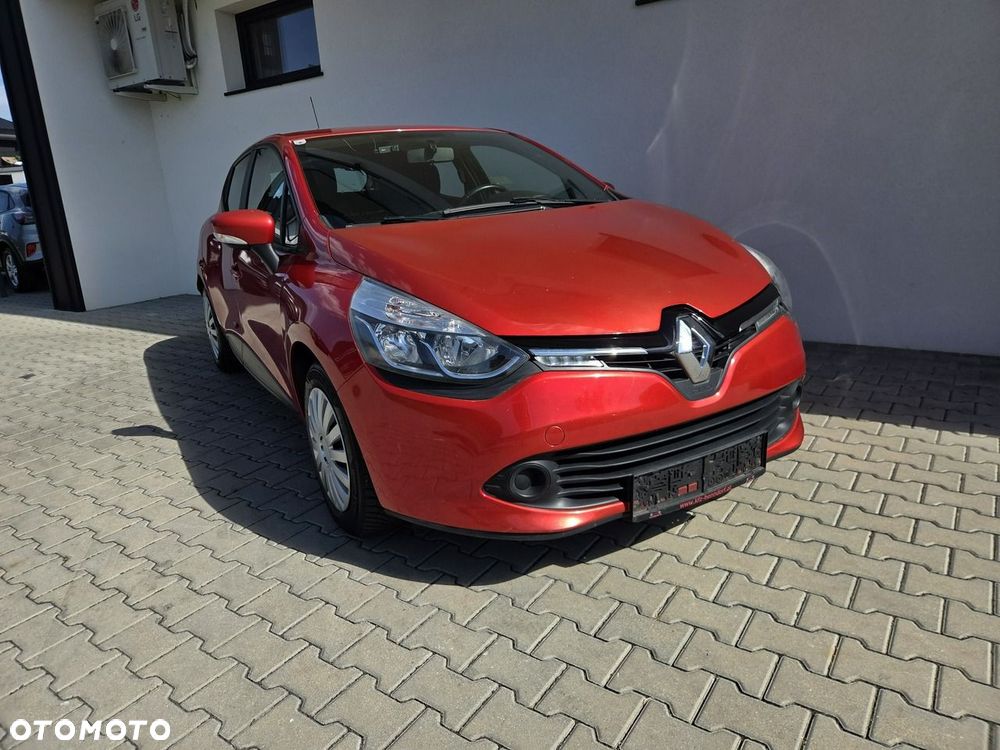 Renault Clio - 1