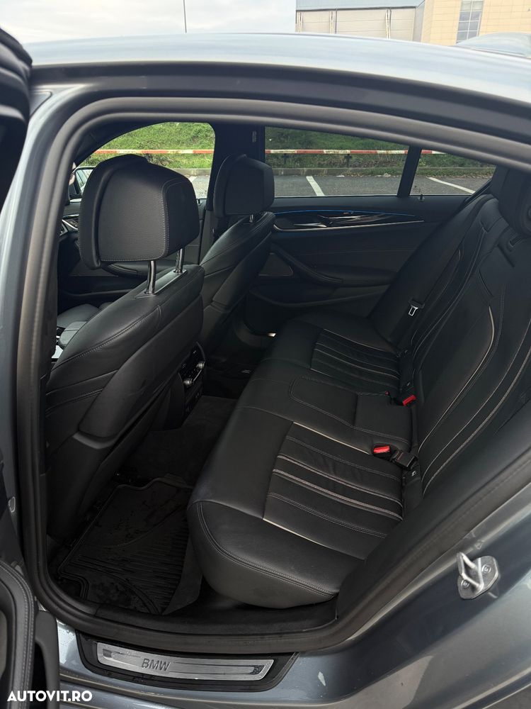 BMW Seria 5 530e Aut. - 6
