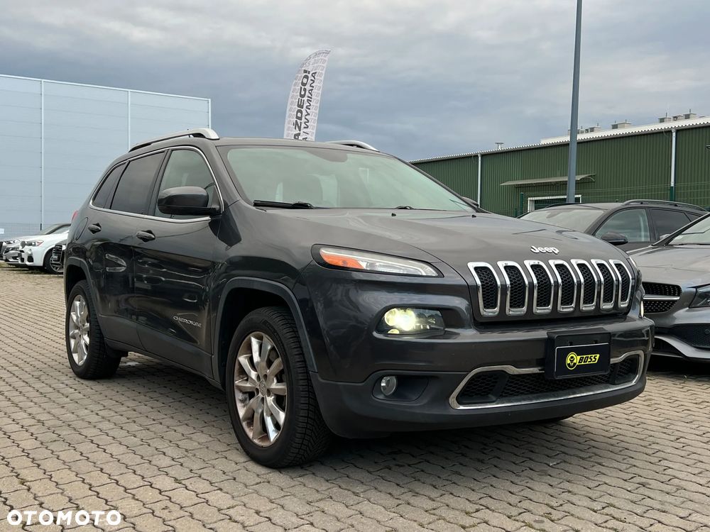 Jeep Cherokee - 3
