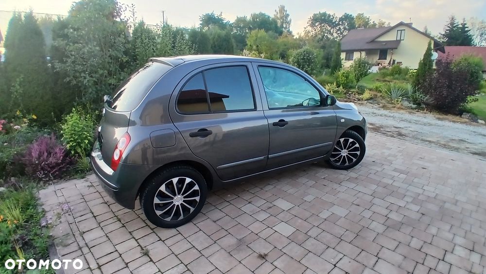 Nissan Micra - 5
