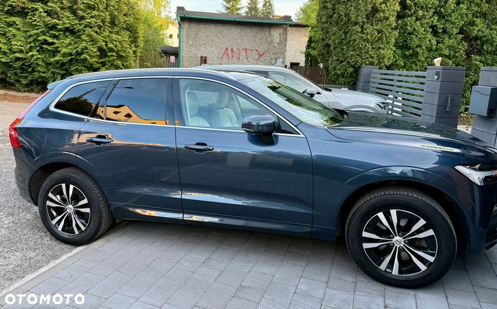 Volvo XC 60 B5 B AWD Momentum Pro - 6