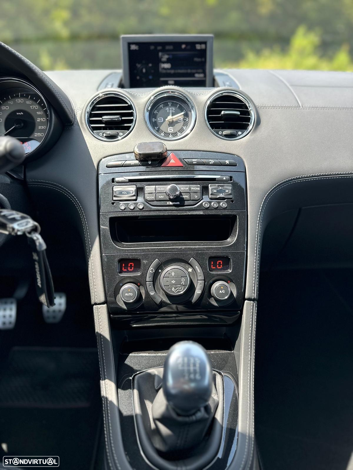Peugeot RCZ 1.6 THP - 8
