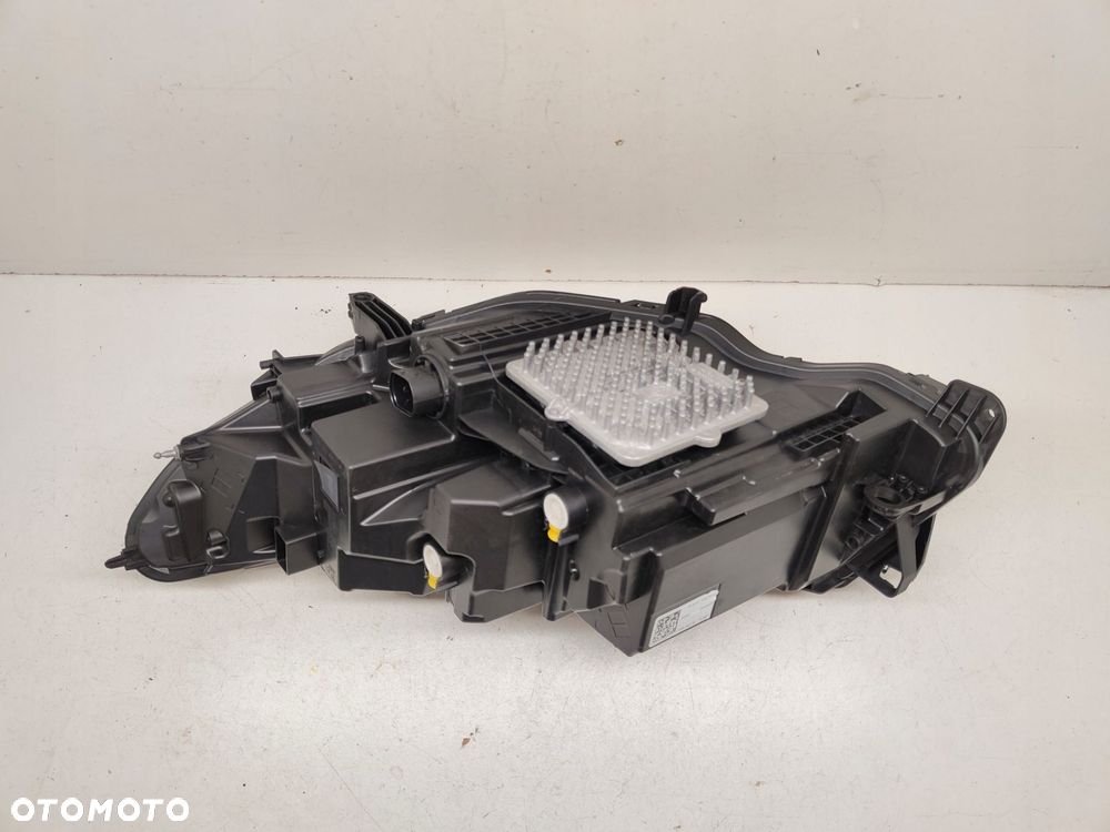 land rover discovery sport lift prawa lampa led - 4