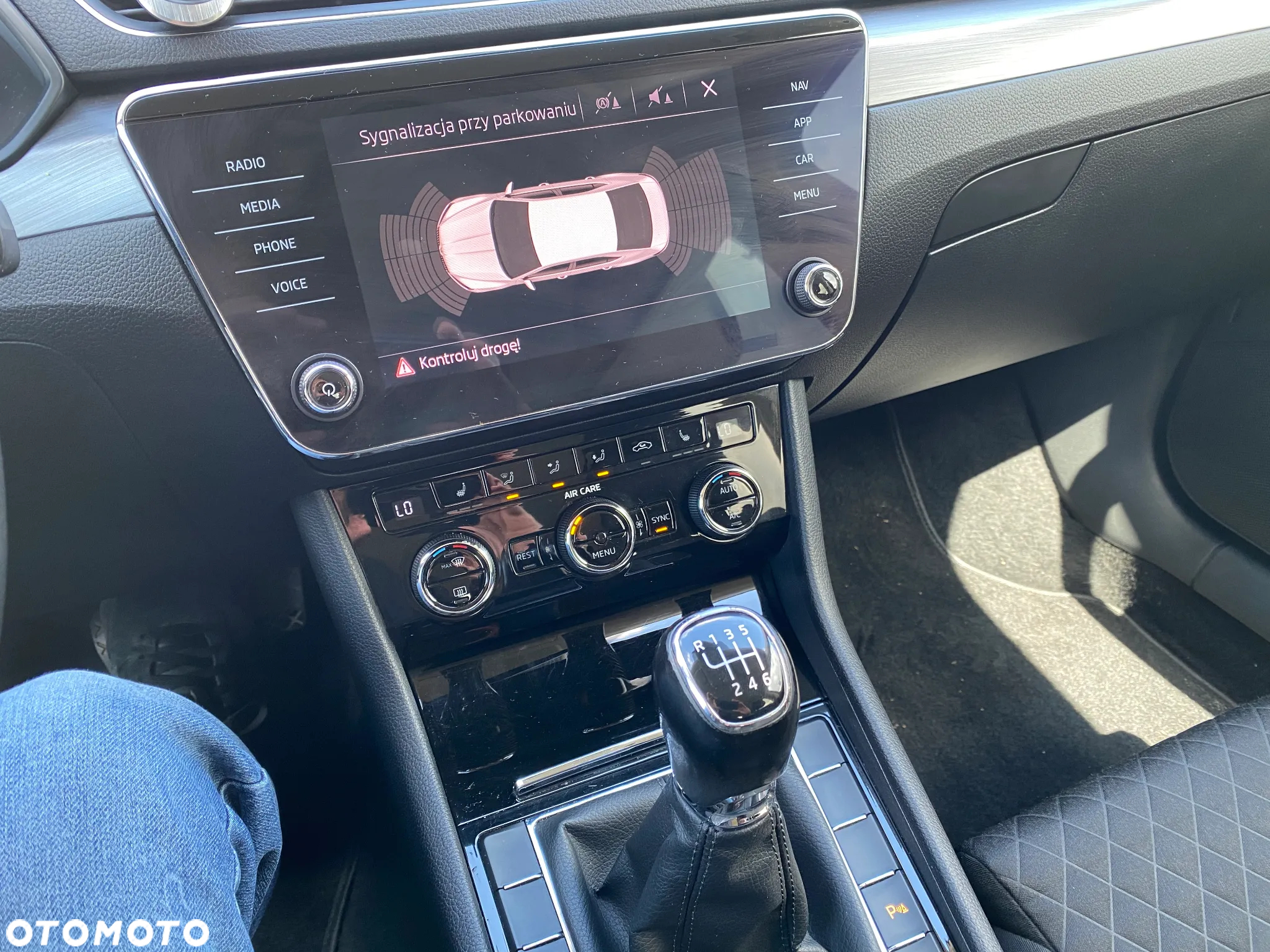 Skoda Superb 2.0 TDI Style - 18