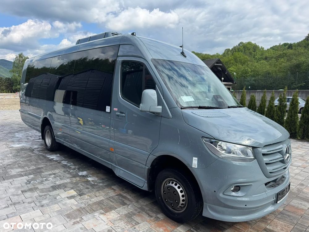 Mercedes-Benz Sprinter 517