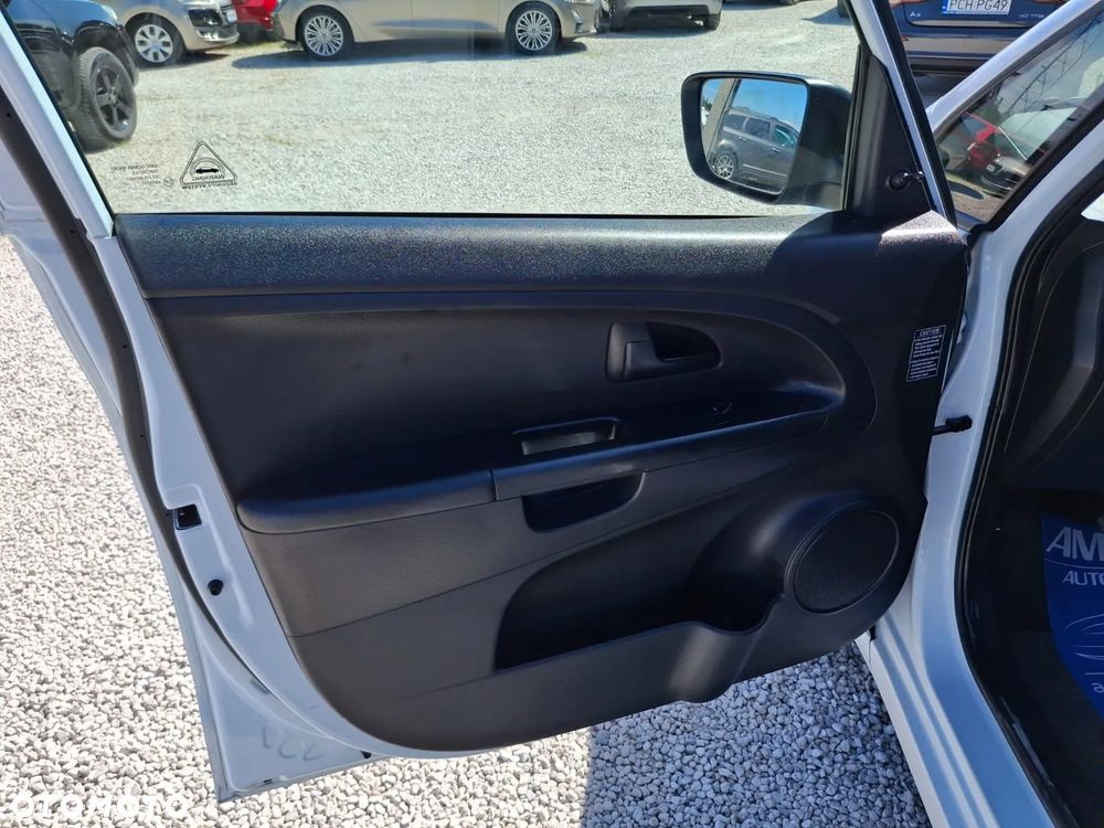 Kia Venga 1.4 CRDi L - 17