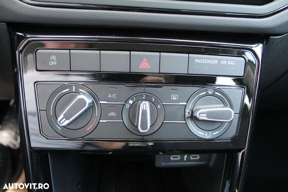 Volkswagen T-Cross 1.5 TSI ACT OPF DSG Life - 21