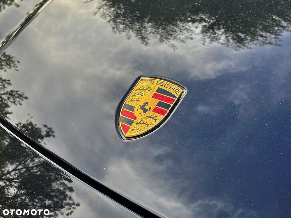 Porsche Cayenne - 36