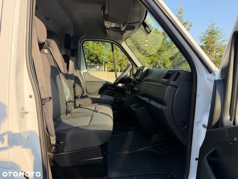 Renault MASTER / 2.3D / L2H2 / FV23% / NAJBOGATSZA WERSJA / KAMERA / NOWE OPONY NAVI / - 17