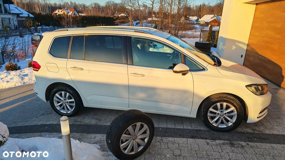 Volkswagen Touran 2.0 TDI SCR (BlueMotion Technology) DSG Highline - 20