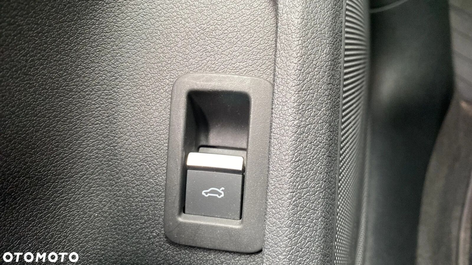 Audi A4 - 24