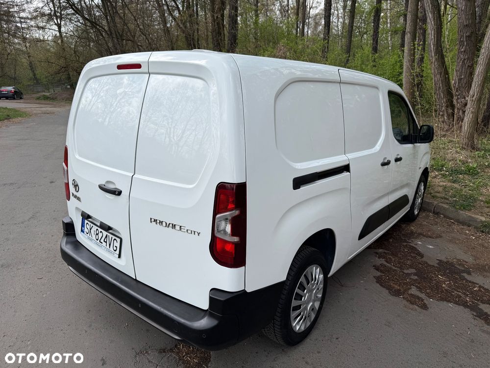 Toyota PROACE CITY - 12
