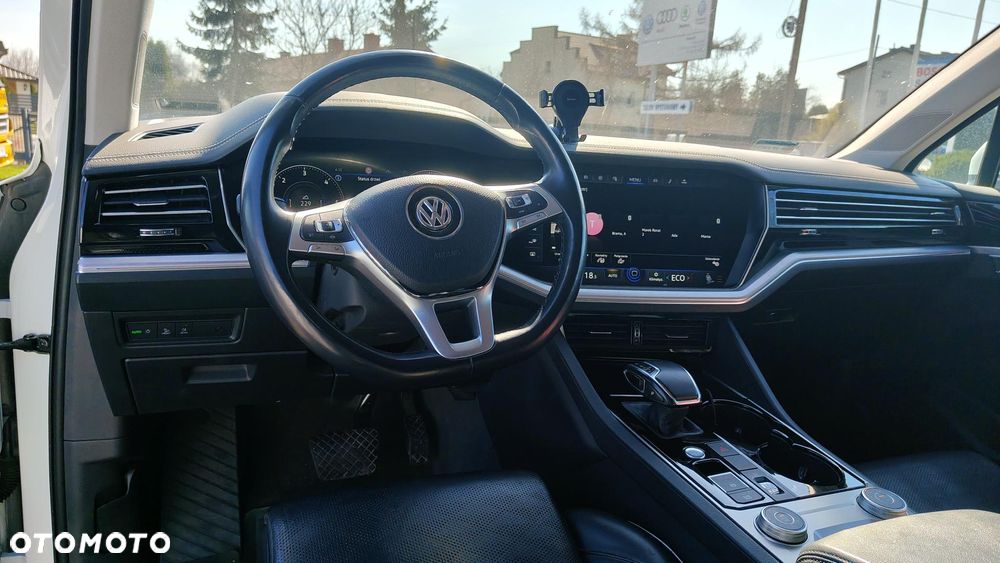 Volkswagen Touareg 3.0 V6 TDI SCR 4Mot - 6