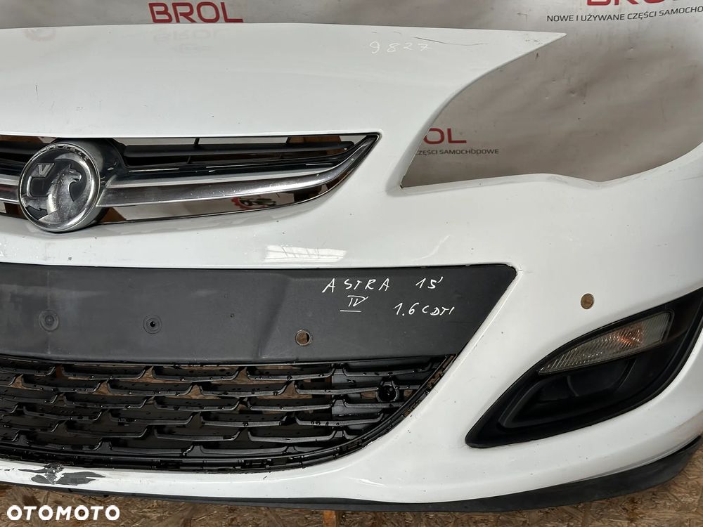 ZDERZAK PRZEDNI OPEL ASTRA IV LIFT  Z40R  PDC - 4