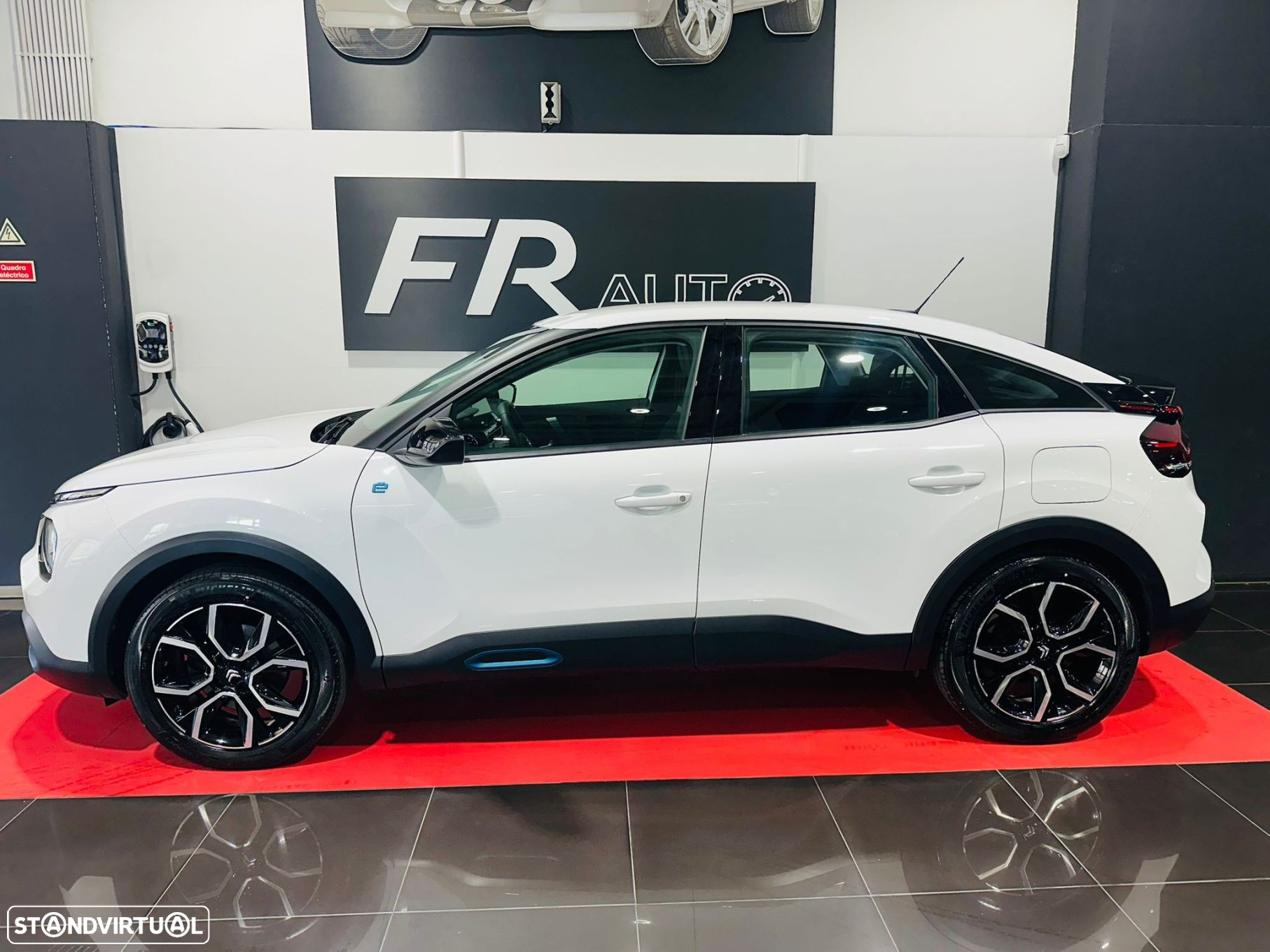 Citroën e-C4 50 kWh Feel - 11