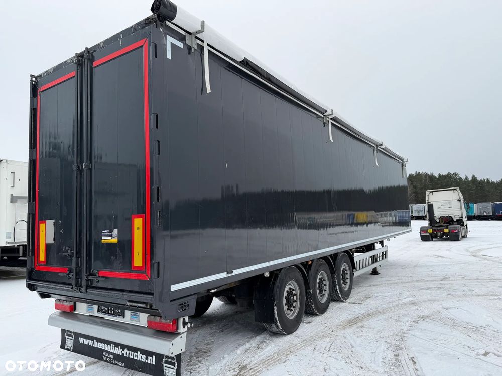 Knapen Ruchoma podłoga 92m3 2018 rok Podłoga 8 mm - 2