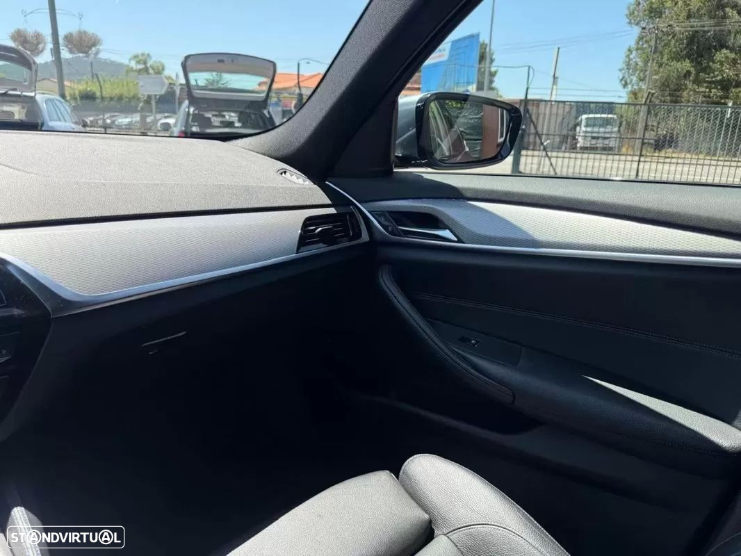 BMW 530 - 24
