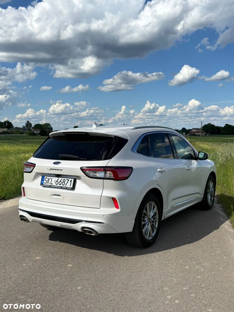Ford Kuga - 2