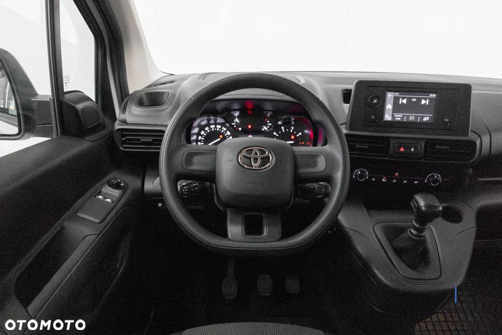 Toyota Proace City Verso 1.5 D-4D Combi - 25