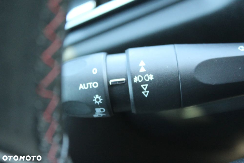 Peugeot 308 BlueHDi 130 Stop & Start GT - 19