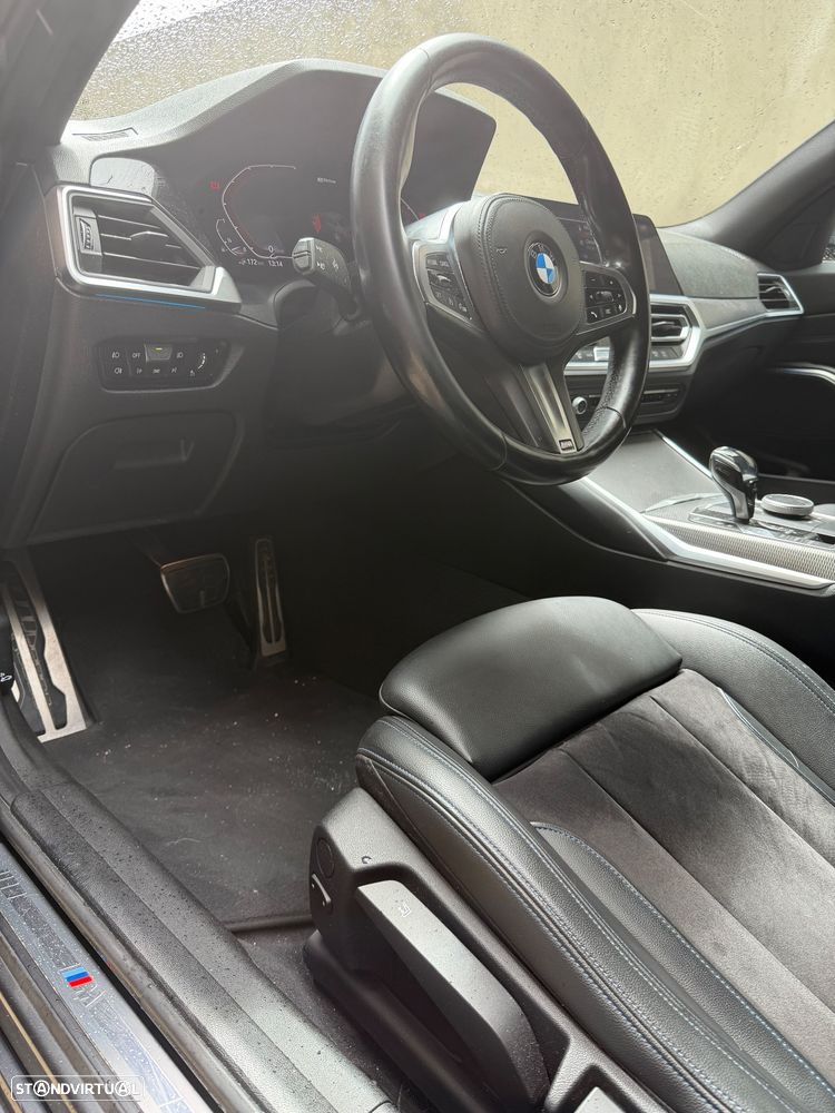 BMW 330 e Pack 50 anos M Auto - 10