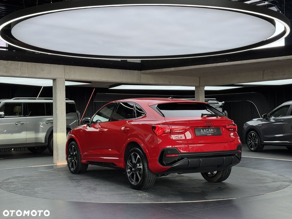 Audi Q3 Sportback 35 TFSI mHEV S-Line S tronic - 4