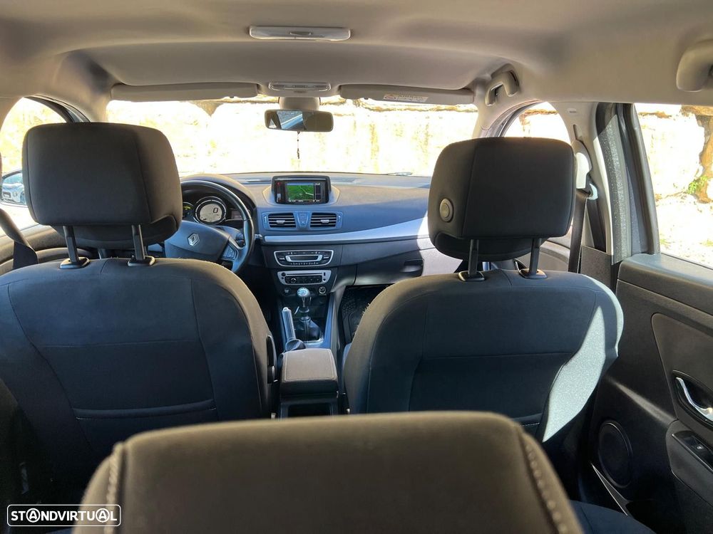 Renault Mégane Sport Tourer 1.5 dCi Zen - 25