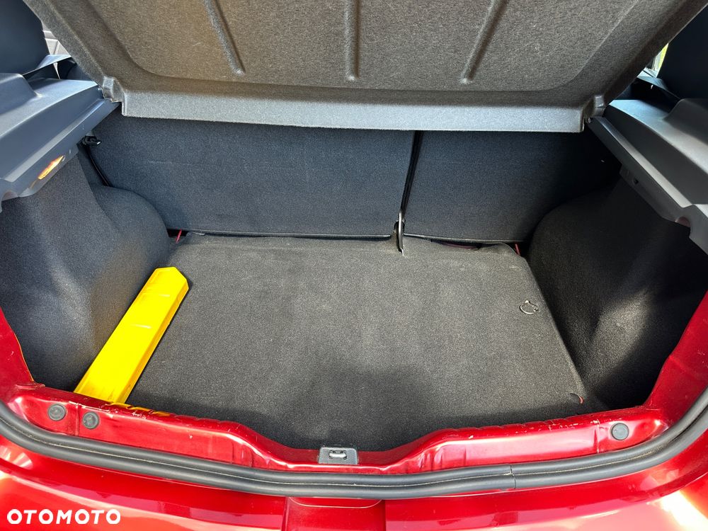 Dacia Sandero Stepway 1.6 - 28