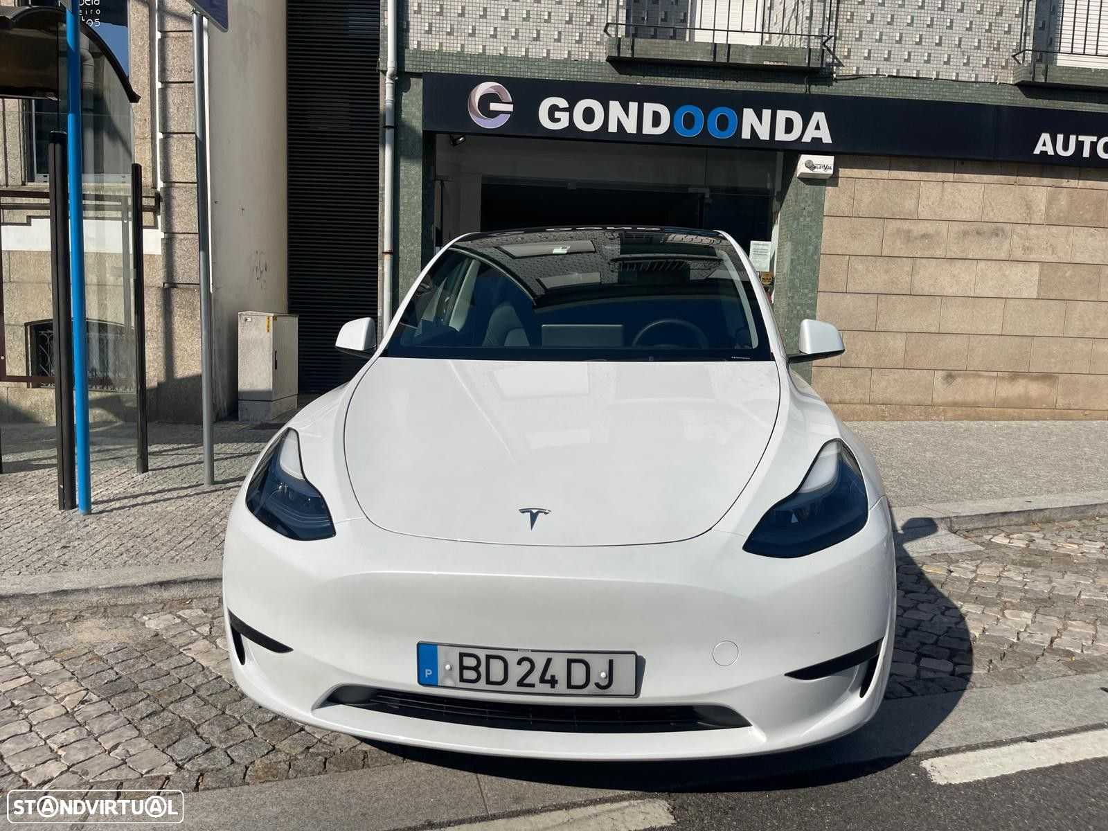 Tesla Model Y Tração Traseira - 2