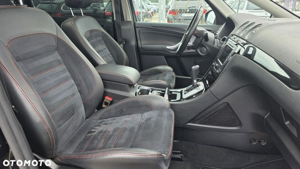 Ford S-Max - 20