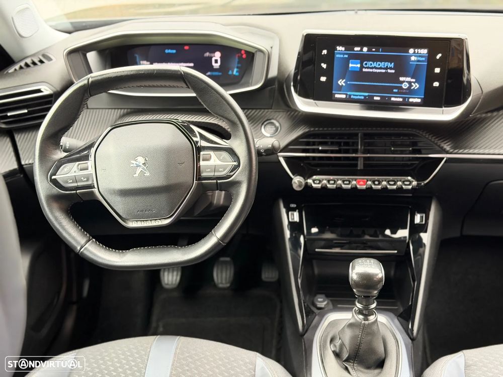 Peugeot 2008 1.2 PureTech Allure - 5