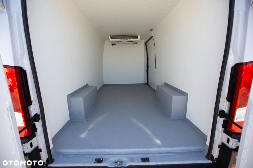 Opel Movano CHŁODNIA L4H2 140KM Maxi - 9