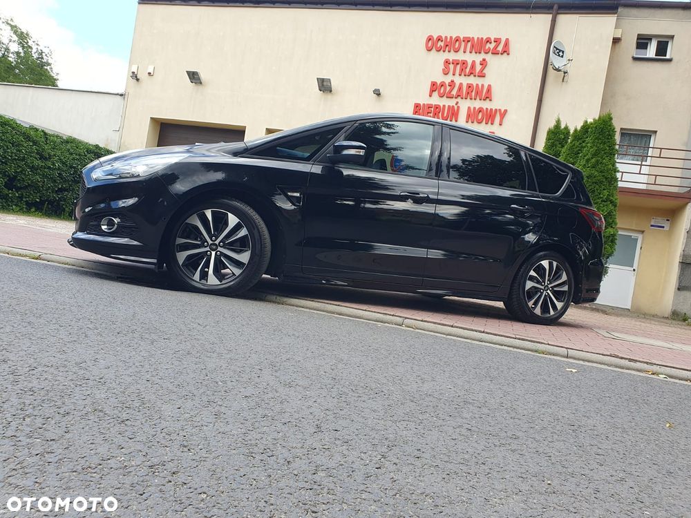 Ford S-Max 2.0 EcoBlue ST-Line - 28