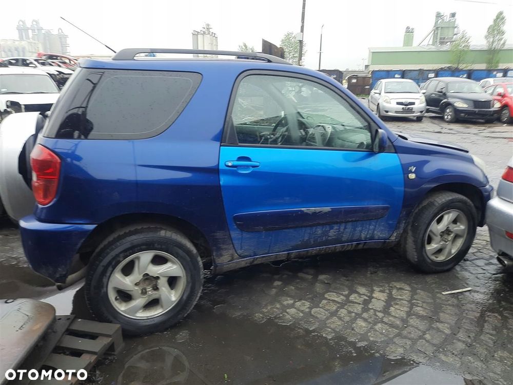 Toyota RAV4 II 1,8 VVTi BENZYNA 2000-2005 3 DRZWI LAK: 8M6 CZĘŚCI - 4
