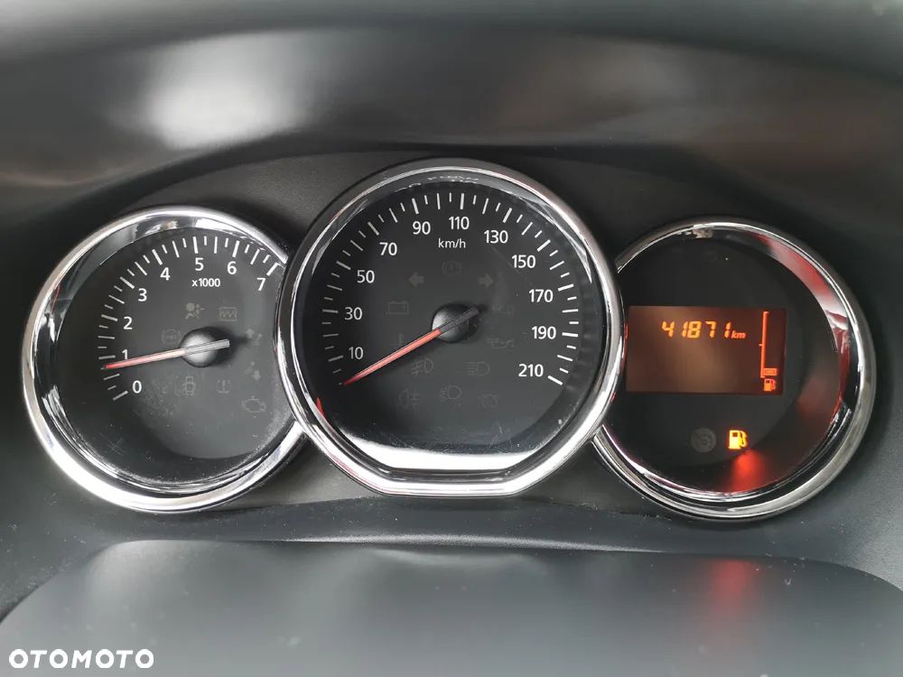 Dacia Sandero 0.9 TCe SL Celebration - 15