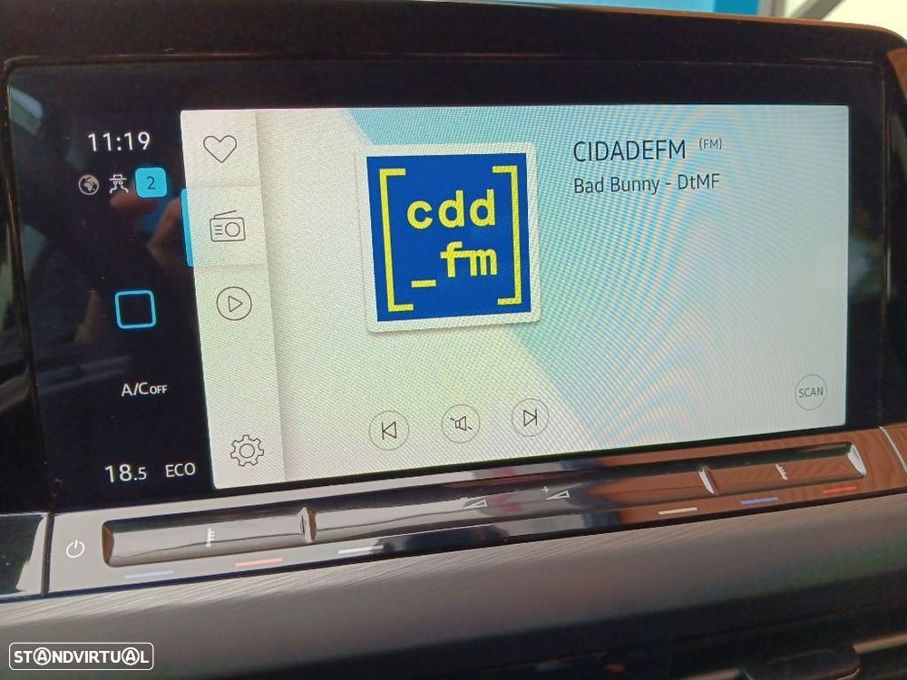 VW Golf 1.4 TSI e-Hybrid DSG - 19