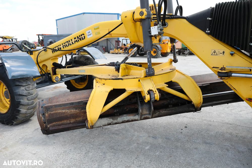 New Holland New Holland F156 - 10