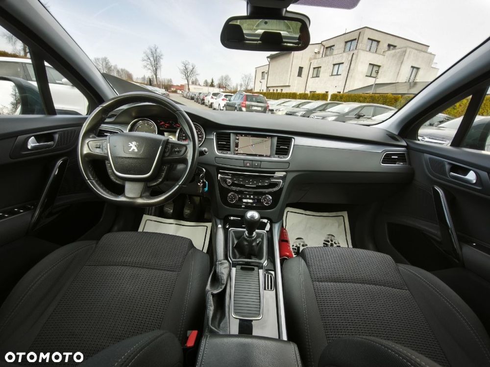 Peugeot 508 - 8