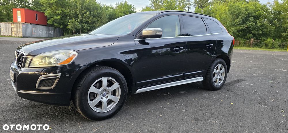 Volvo XC 60 D4 RDesign - 25