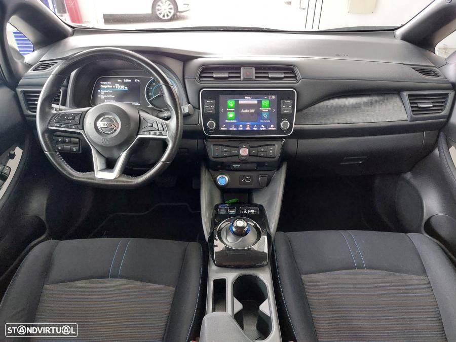 Nissan Leaf N-Connecta - 9