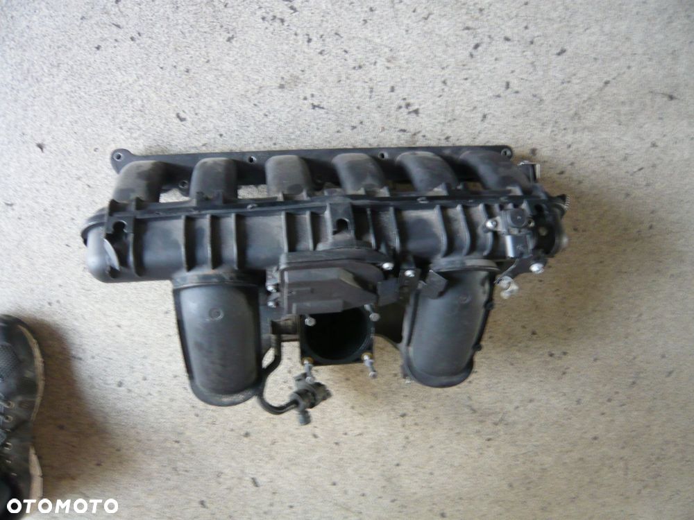 kolektor ssący bmw e90 e60 e87 e81 - 1