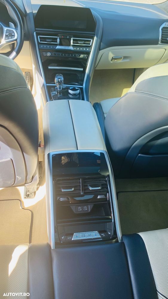 BMW Seria 8 - 13