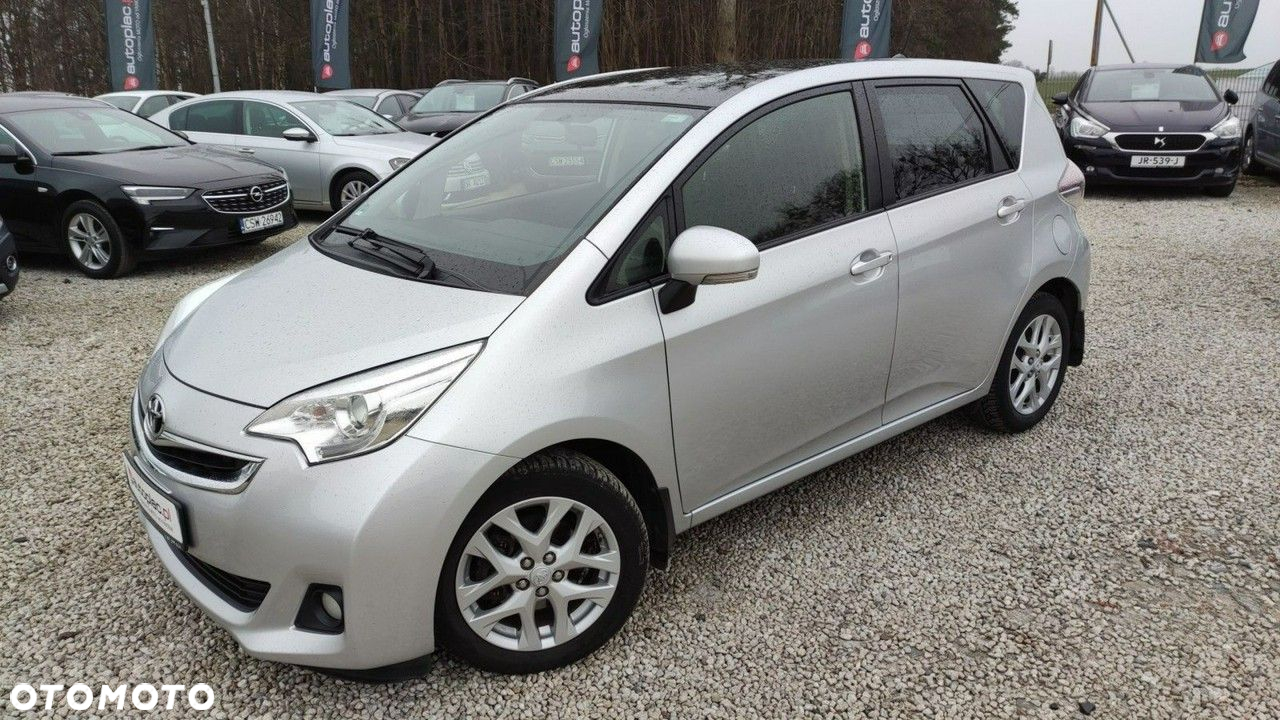 Toyota Verso S - 23