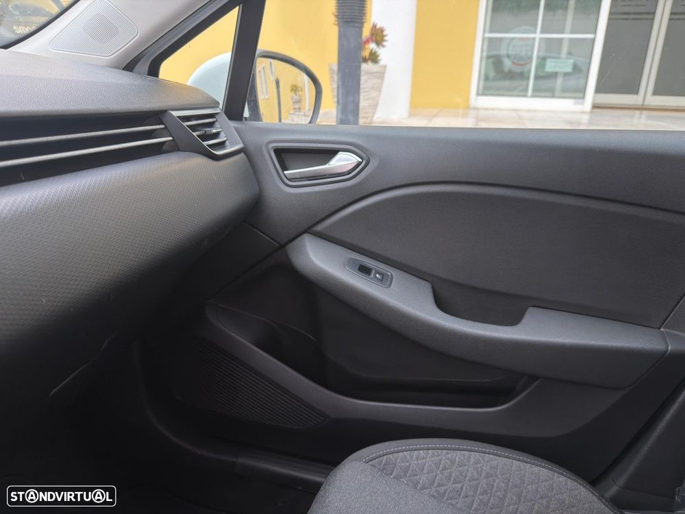 Renault Clio 1.5 Blue dCi Zen - 12