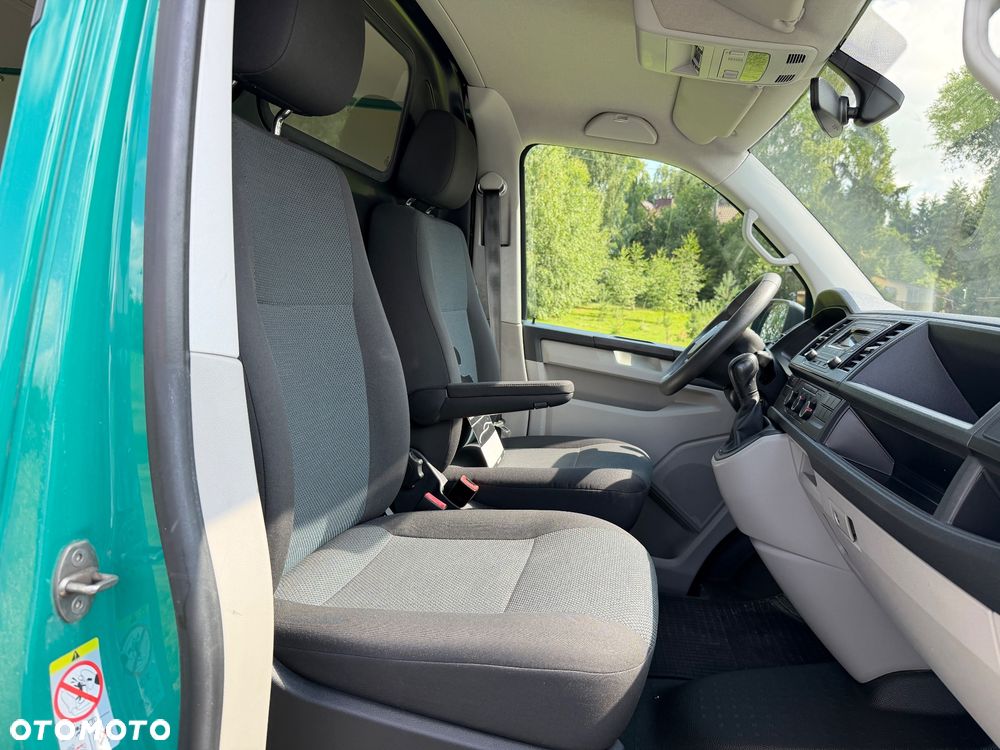 Volkswagen Transporter - 13
