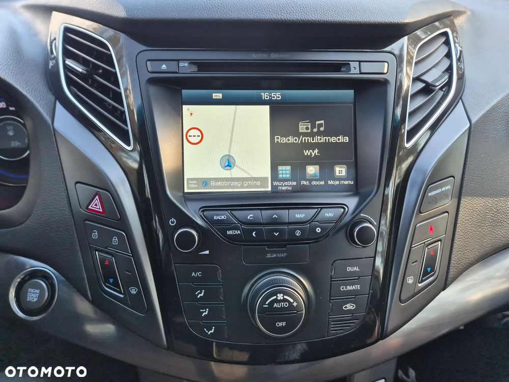 Hyundai i40 Kombi blue 1.7 CRDi DCT Premium - 24