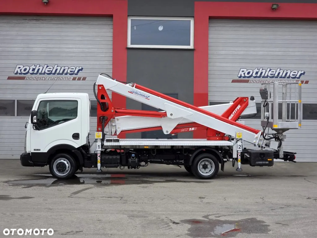 Nissan Cabstar - 2