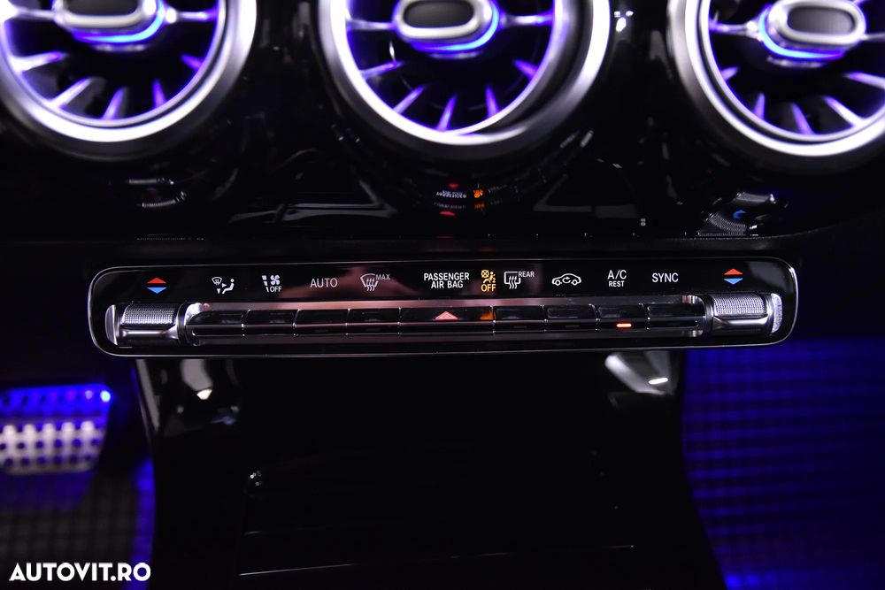 Mercedes-Benz A 180 d Aut. - 18