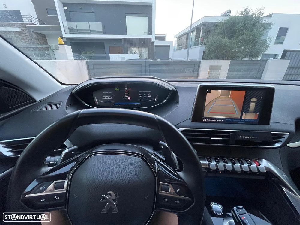 Peugeot 5008 1.5 BlueHDi Allure Pack EAT8 - 15